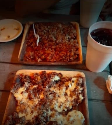 Nachos de pastor con Oaxaca