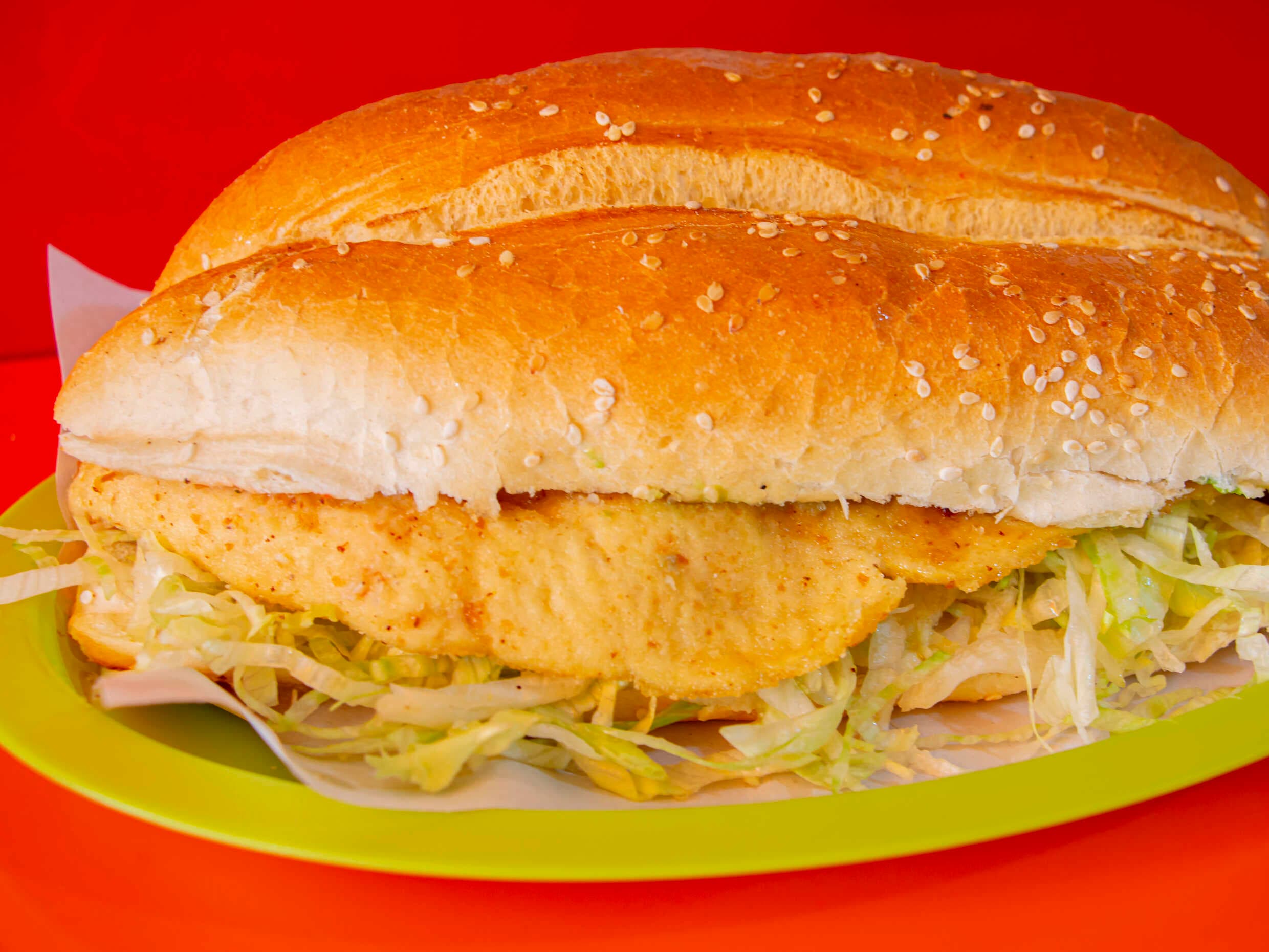 SUPER TORTA DE PECHUGA DE POLLO