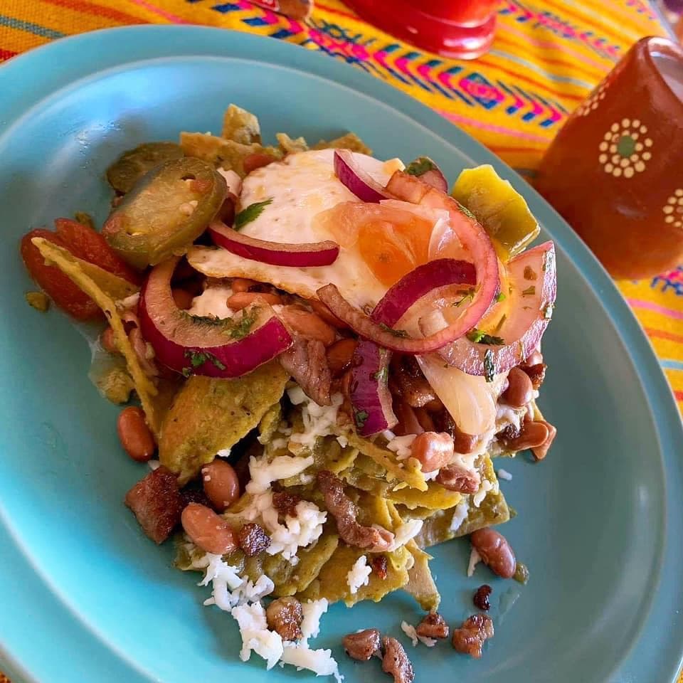 Chilaquillos Estrellados