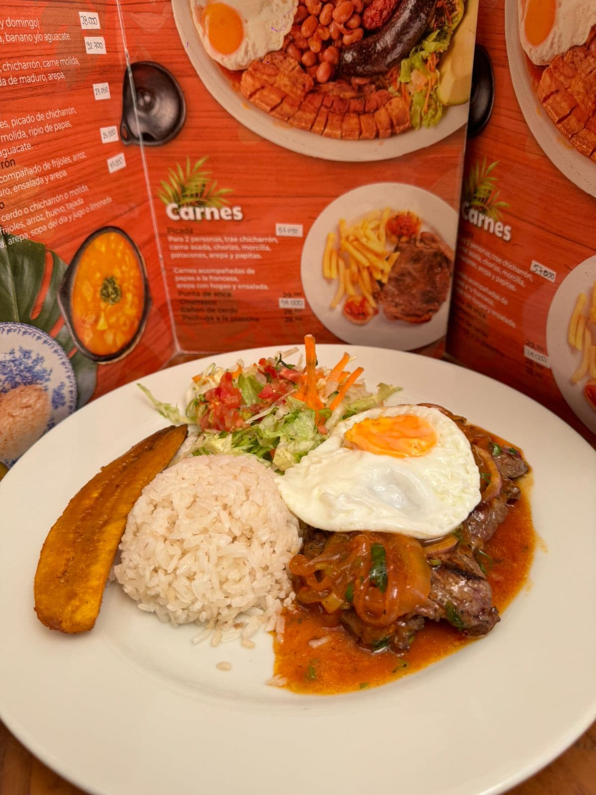 Bandeja con Cerdo 🔥