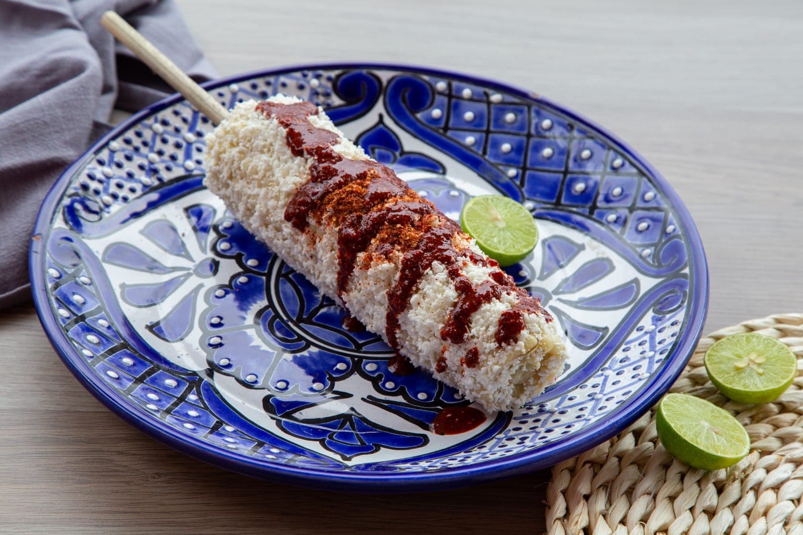 Elote con Queso y Crema