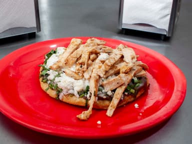 Sope de Pollo