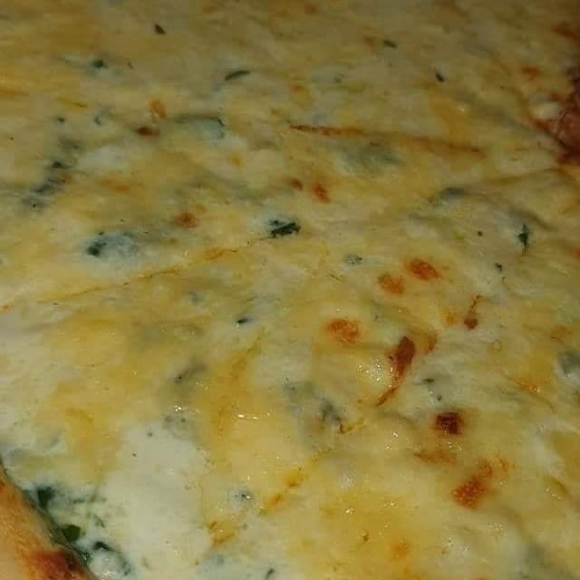 Pizza Alfredos