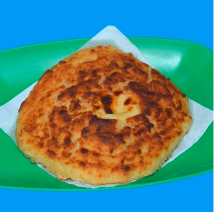 3 Arepa de Harina de Maíz y Queso