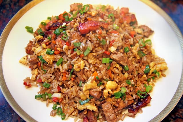 Arroz Chaufa de Carne de Res