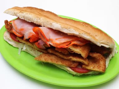 Torta  Rusa + Refresco de tu sabor favorito