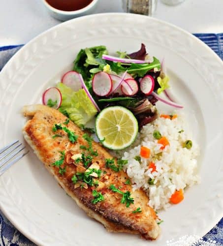 Pescado Al Mojo de Ajo
