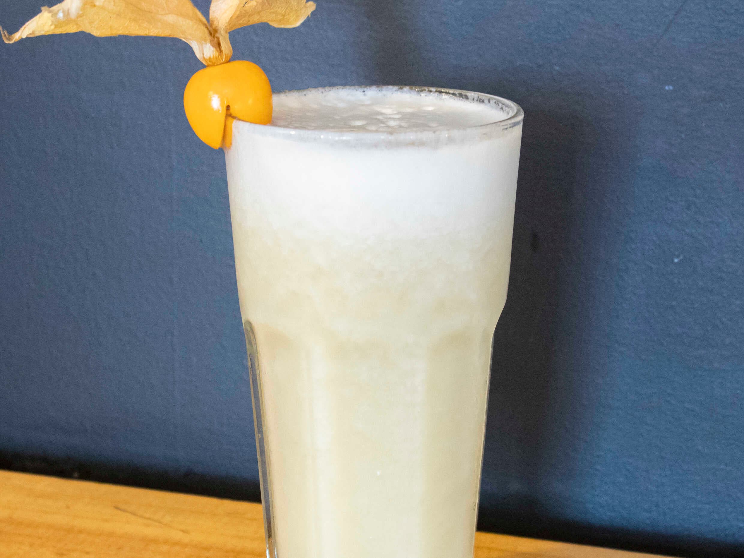 Jugo Natural de Piña 16 oz
