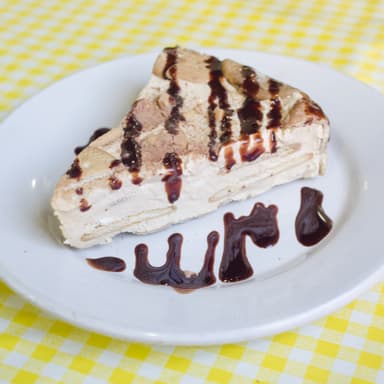 Pay cuca café