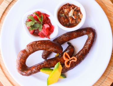 LONGANIZA ASADA AL CARBON
