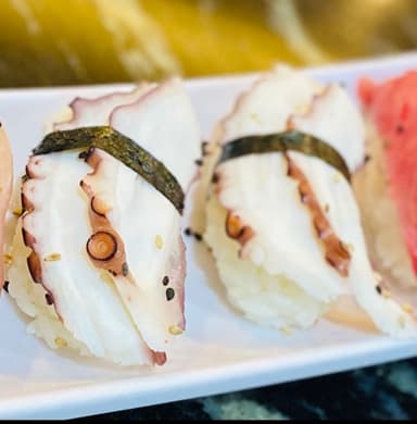 Nigiri Tako