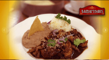 Mole con Pollo