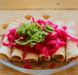 Combo 4 Ordenes de Tacos Pibil y Horchata
