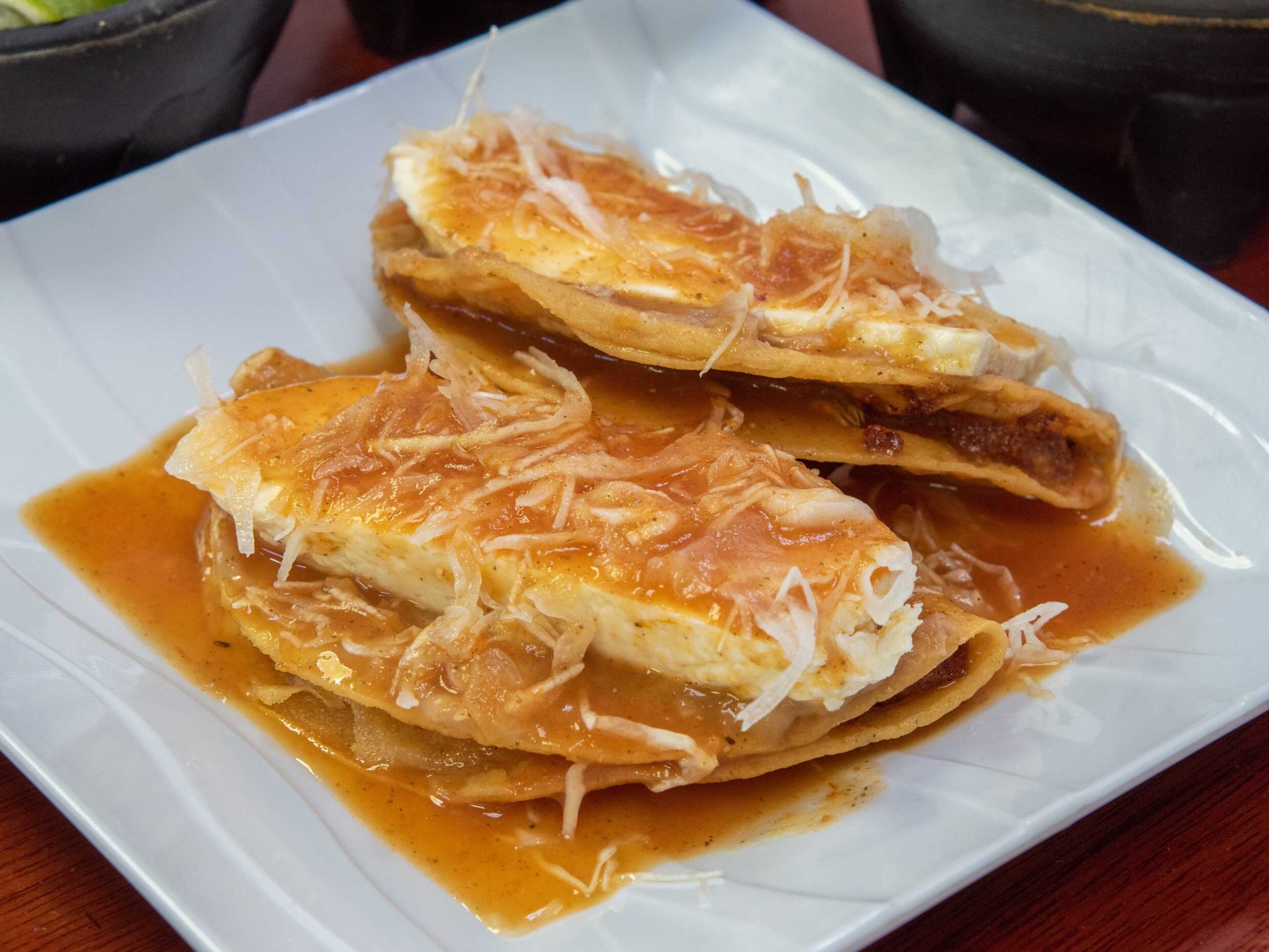 Taco Dorado con Panela