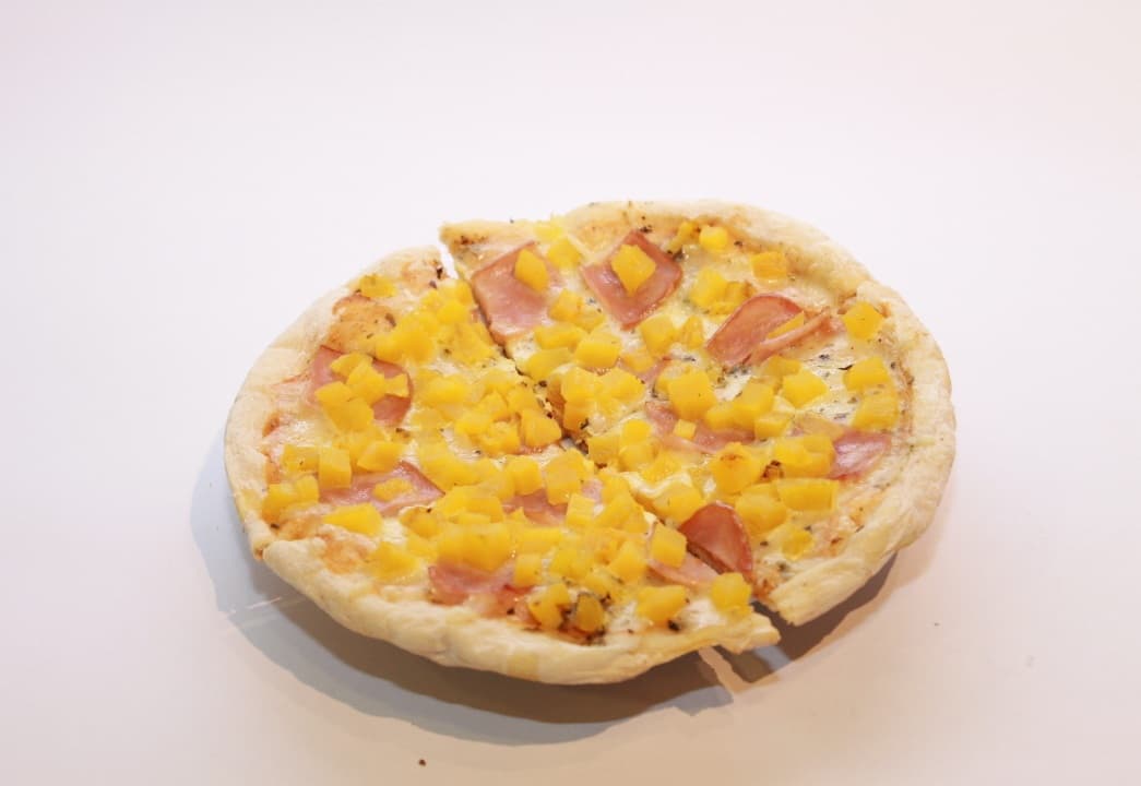 Pizza Jamón y Piña