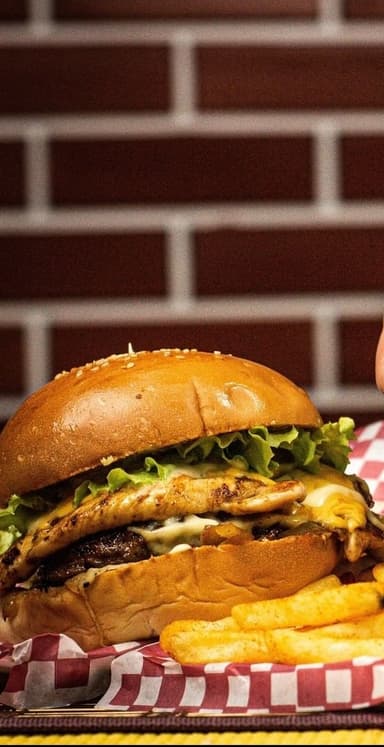 Chiken Burguer + Papas a la Francesa