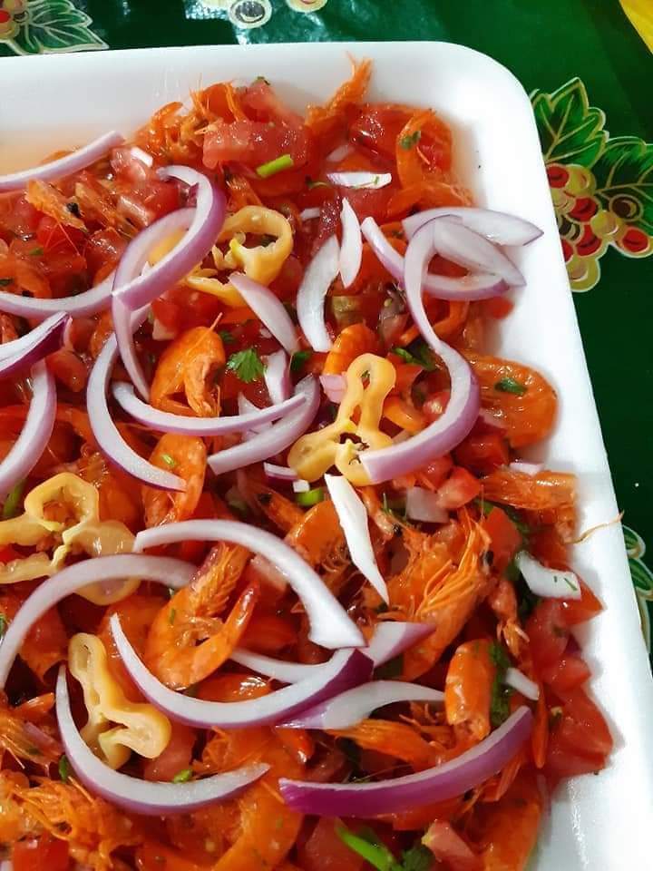 Camarones al Aguachile