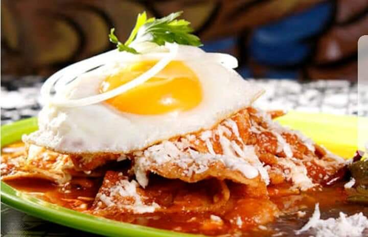 Chilaquiles Rojos