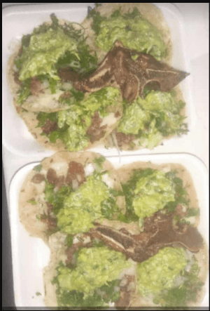 Tacos de Chuleta con Queso