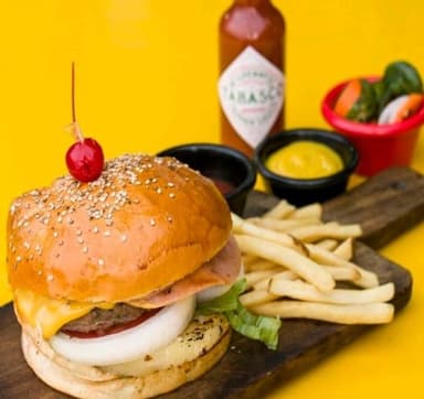 Hamburguesa Hawaiana