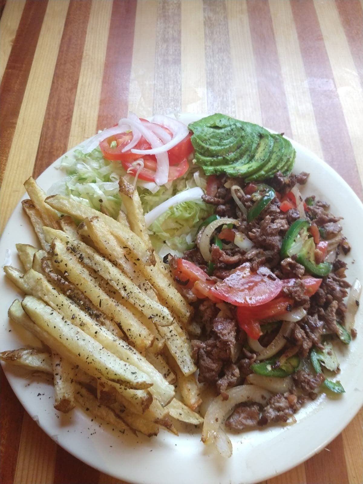 PLATILLO DE BISTECK ALA MEXICANA