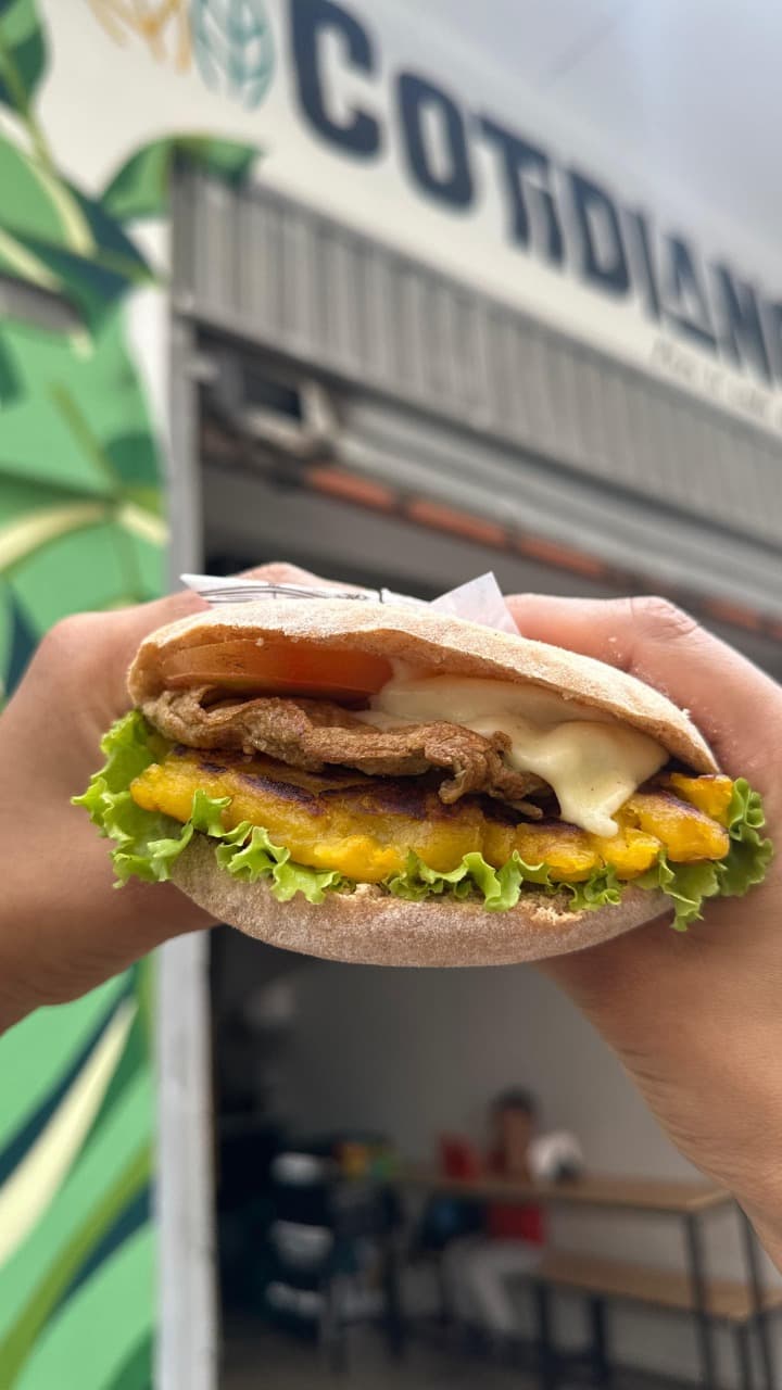 Sándwich Maduro