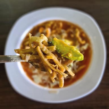 Sopa de Tortillas