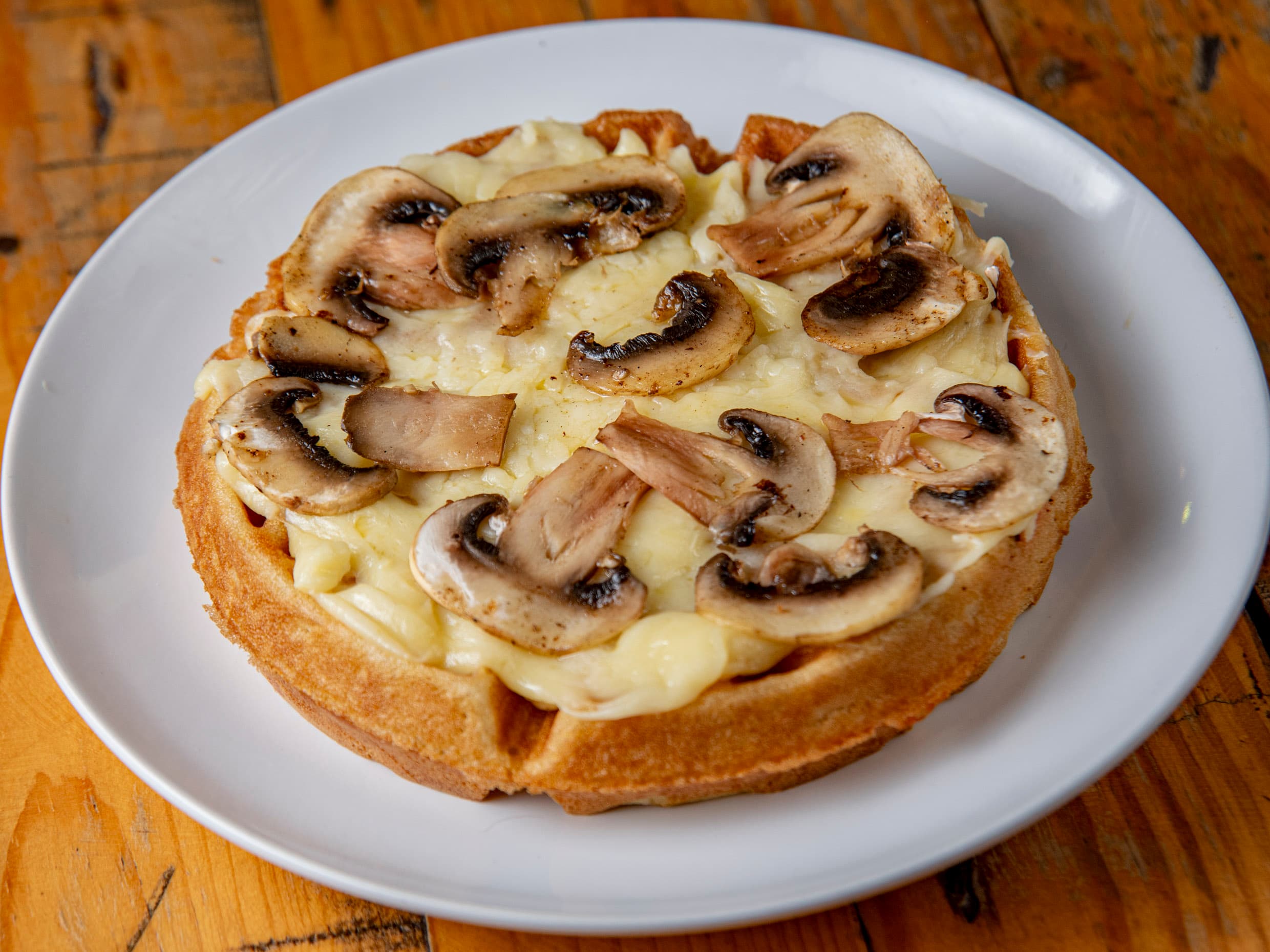 Waffle con Champiñones