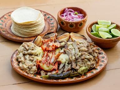 Parrillada Especial con Queso para 4 Personas