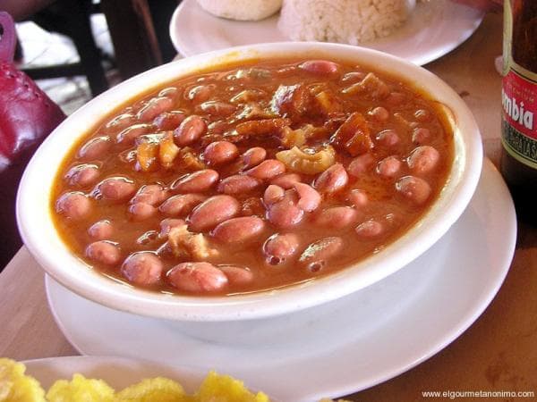 Cazuela de Fríjoles