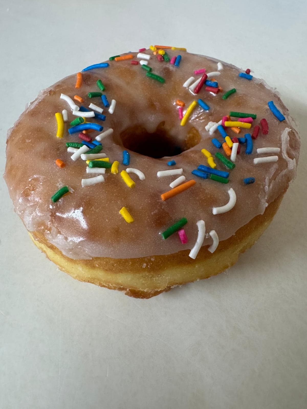 Dona de Vainilla con Sprinkles