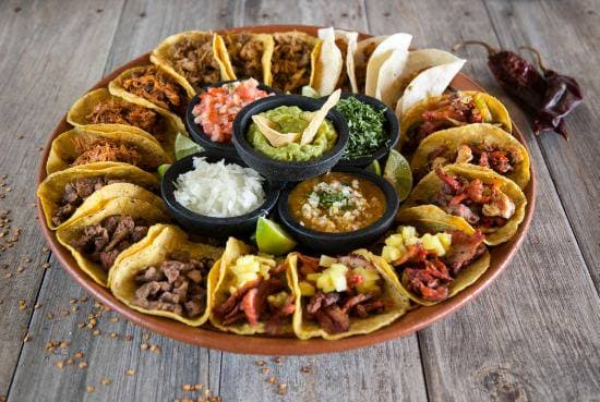 Taquiza Fonda Azteca