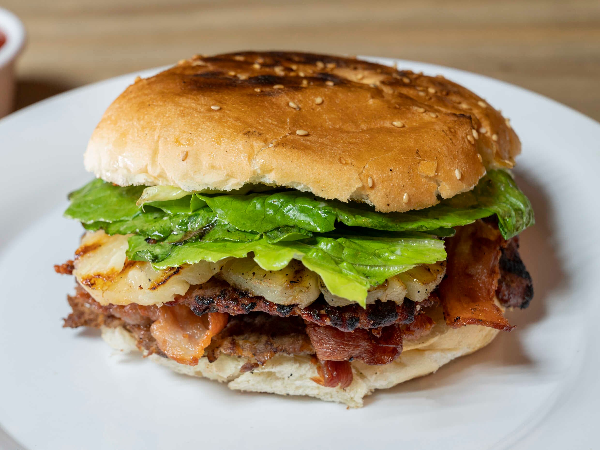 Hamburguesa Hawaiana 1/2