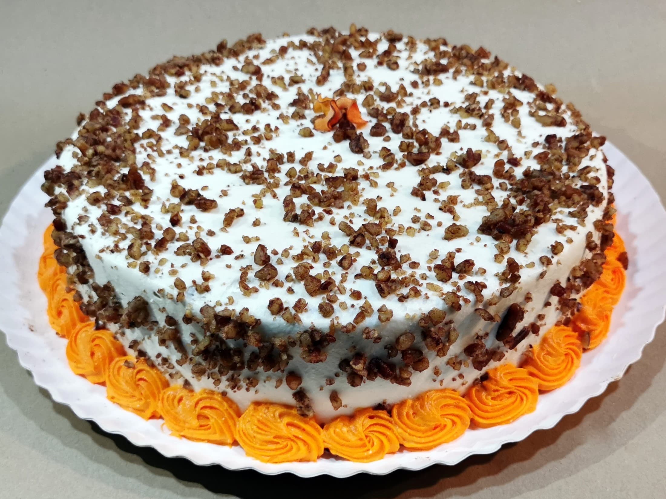Pastel De Zanahoria grande