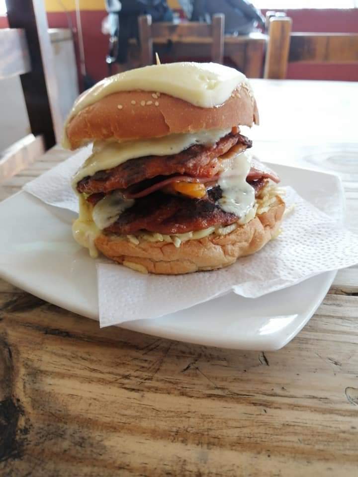 Hamburguesa Sencilla en Promo