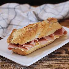Sándwich de Jamón y Queso
