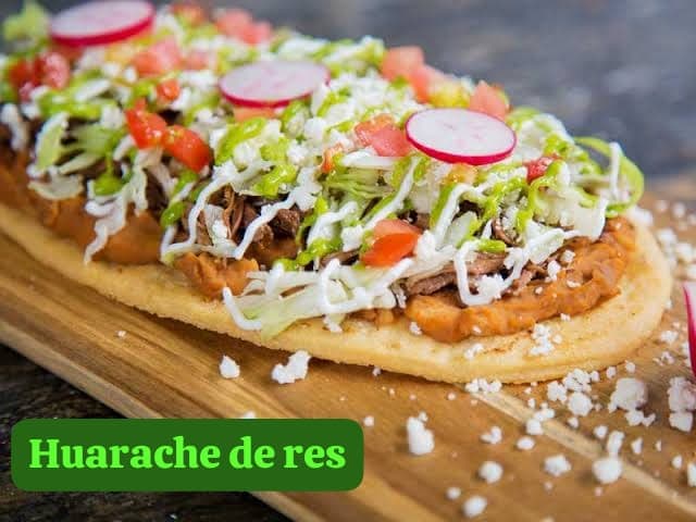 Huarache de Bisteck