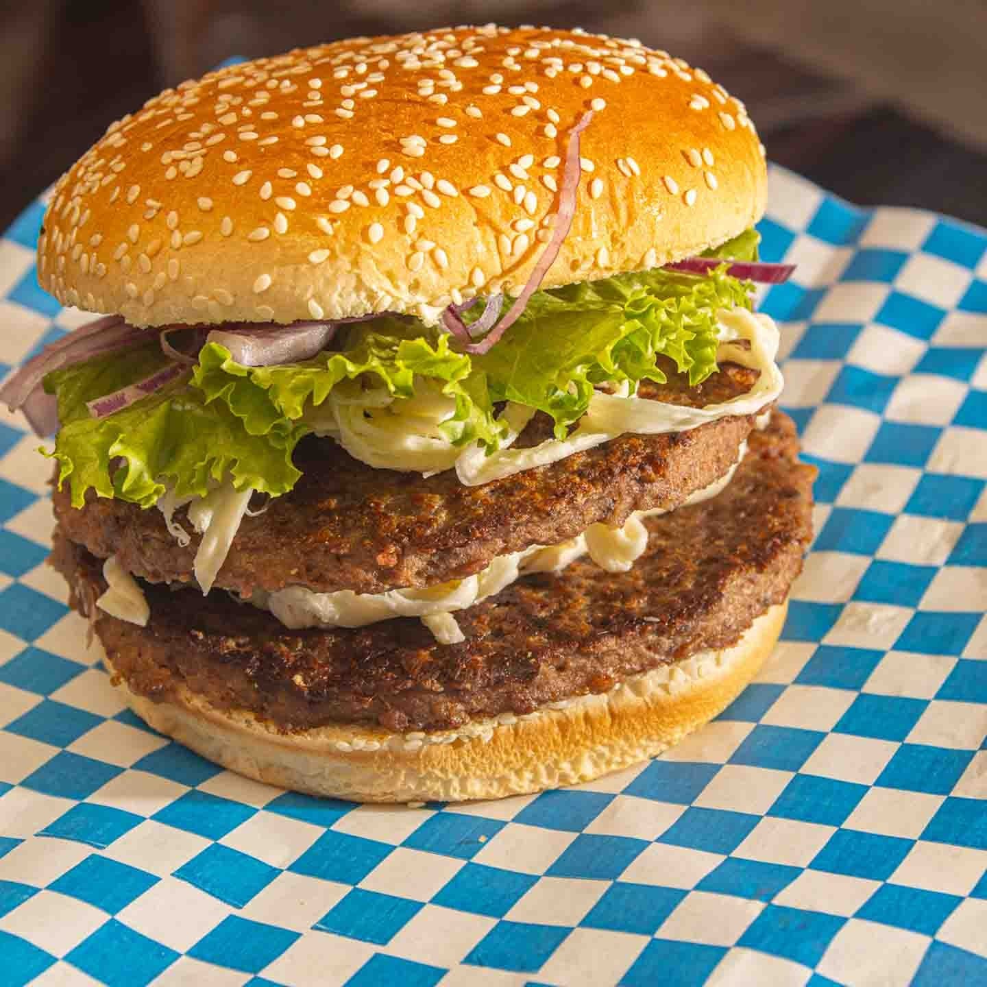 Hamburguesa Doble Carne con Quesillo