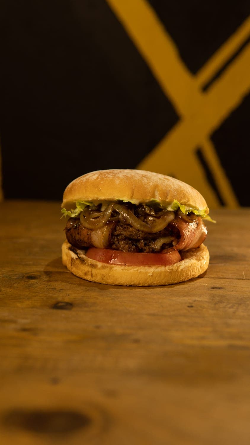 Bacon Burger + Papas + Gaseosa