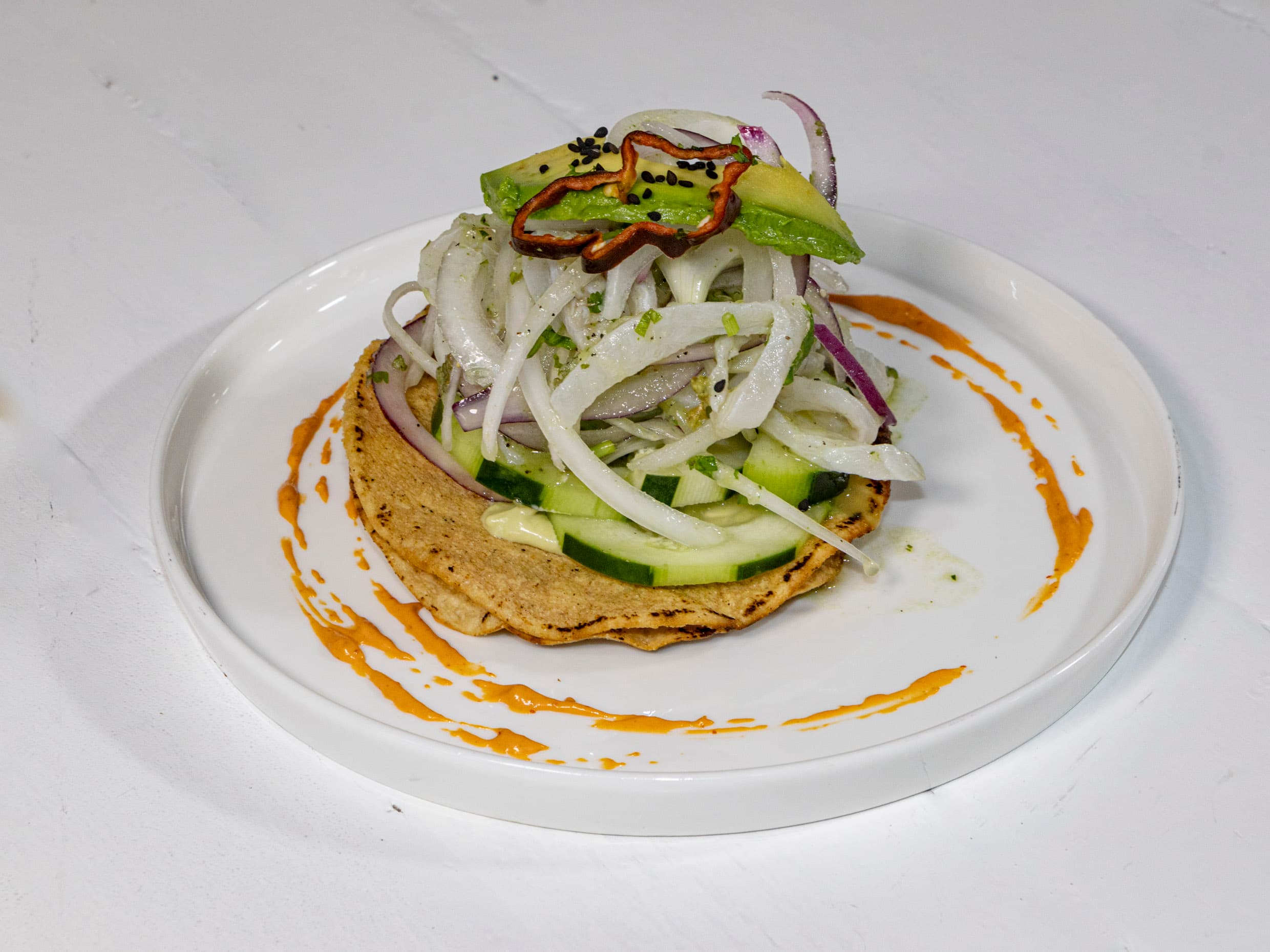 Tostada de Tiritas de Pescado.