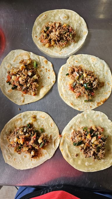 Taco de Machaca con Verdura