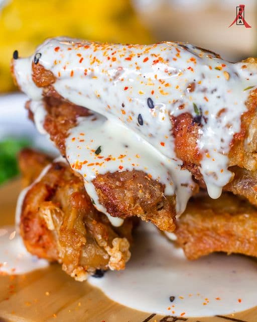 Alitas para Dos: 24 alitas