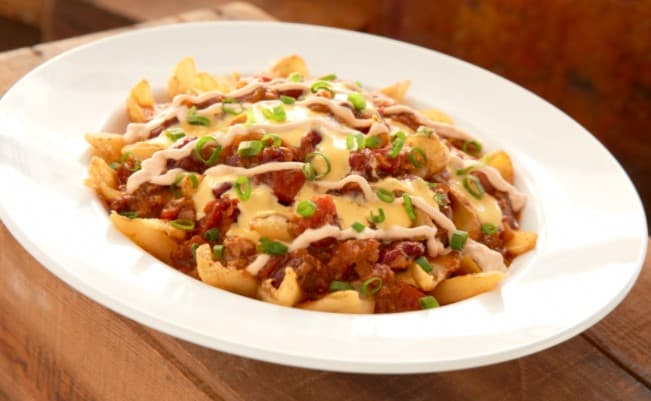 Chilli cheese fries