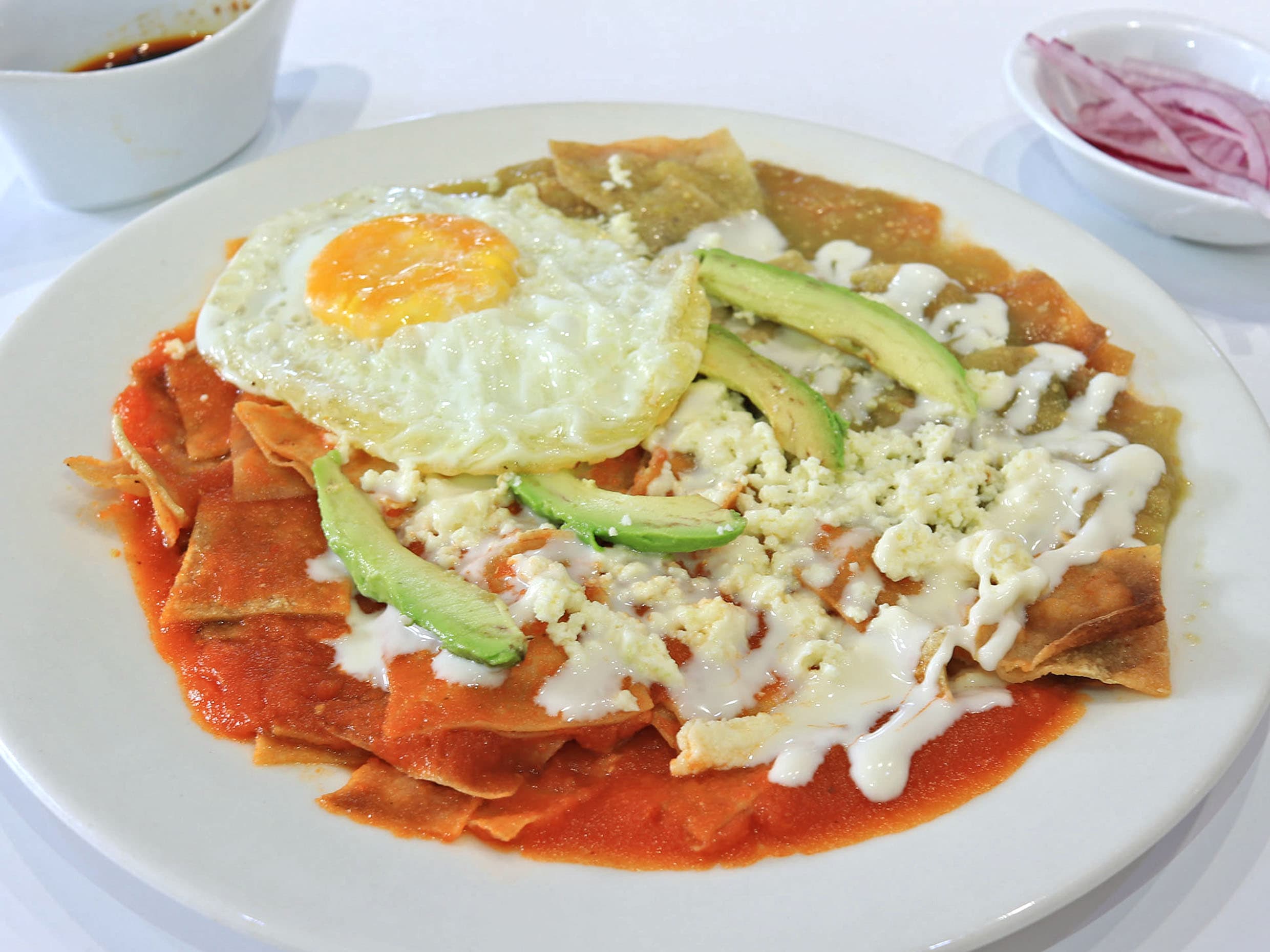 Chilaquiles Divorciados