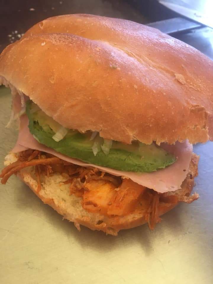 TORTA DE PIERNA ENCHILADA
