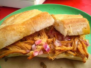 Torta Cochinita
