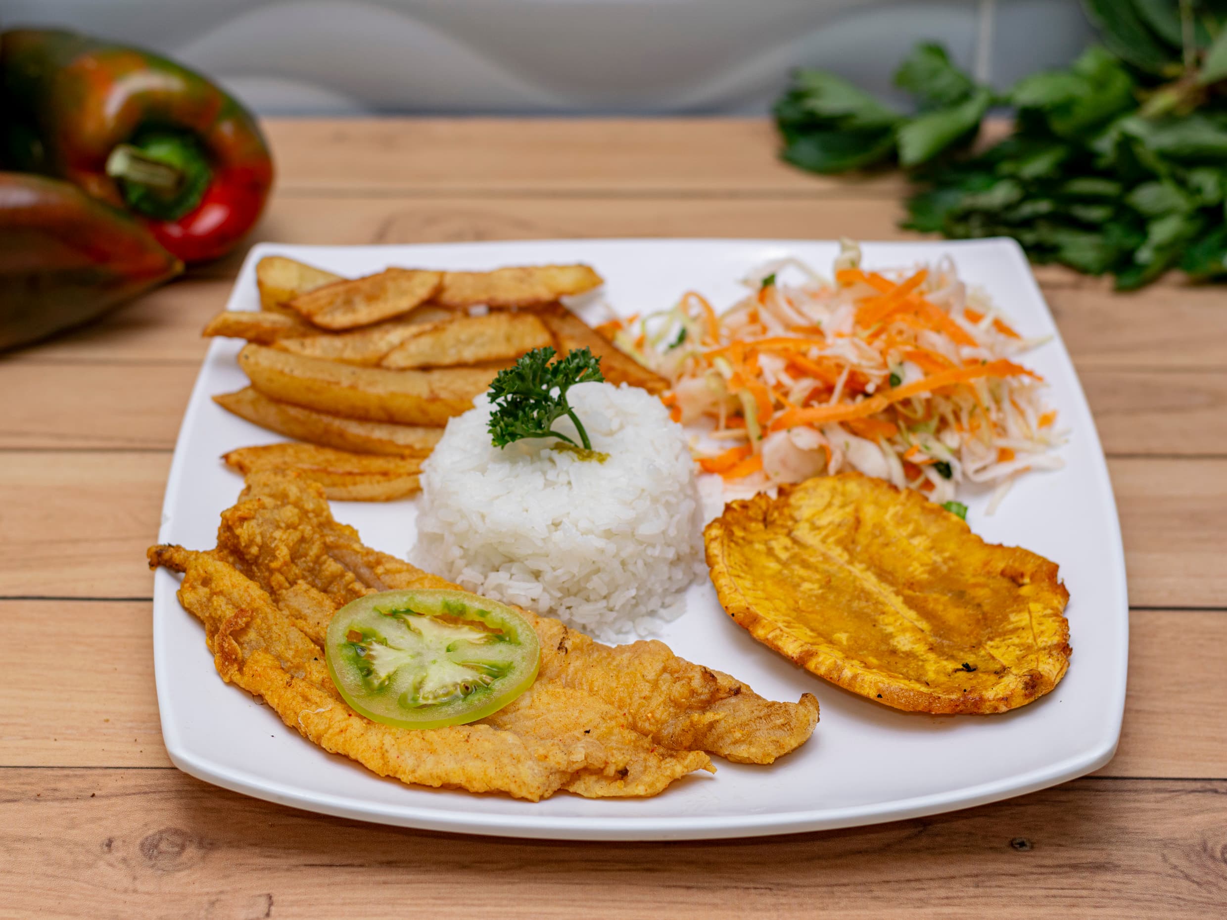 Menù infantil con filete de robalo Cop