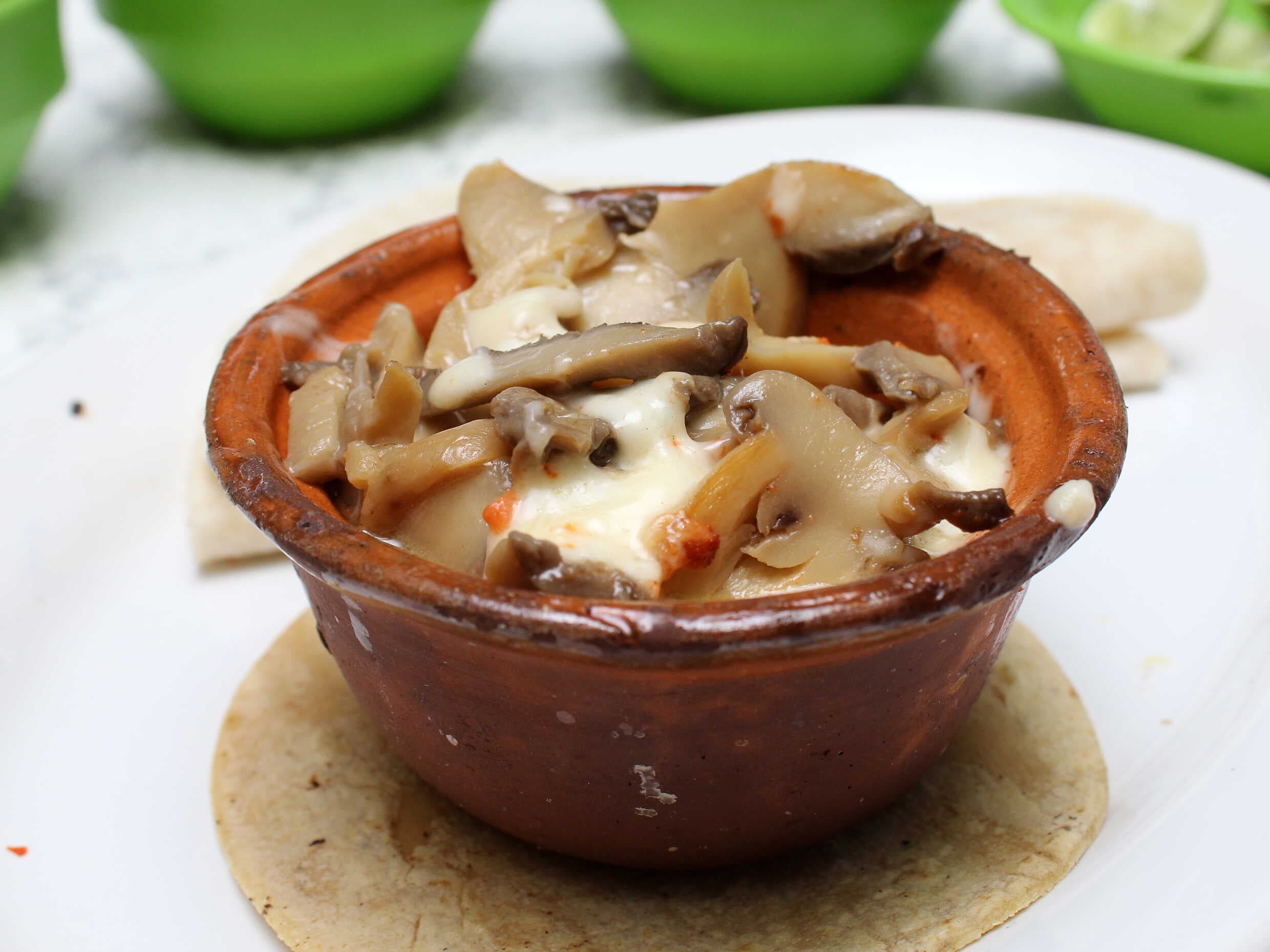 Champiqueso