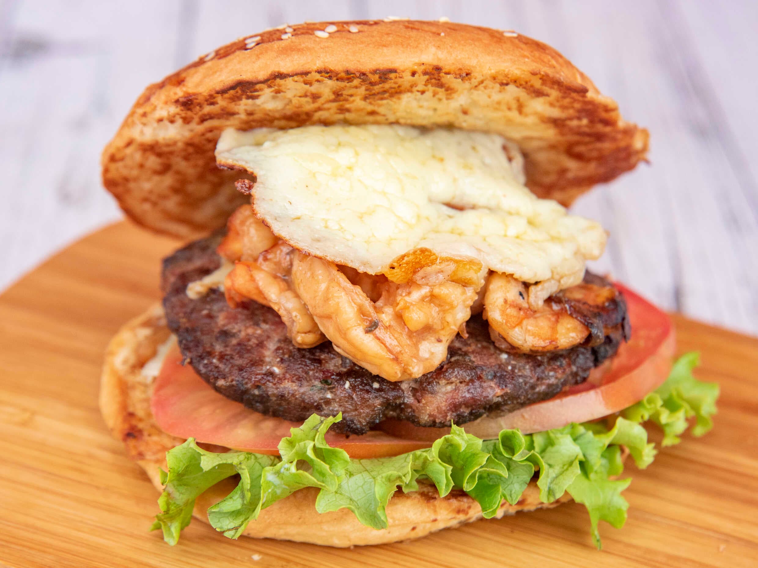 Hamburguesa Mar y Tierra Chica