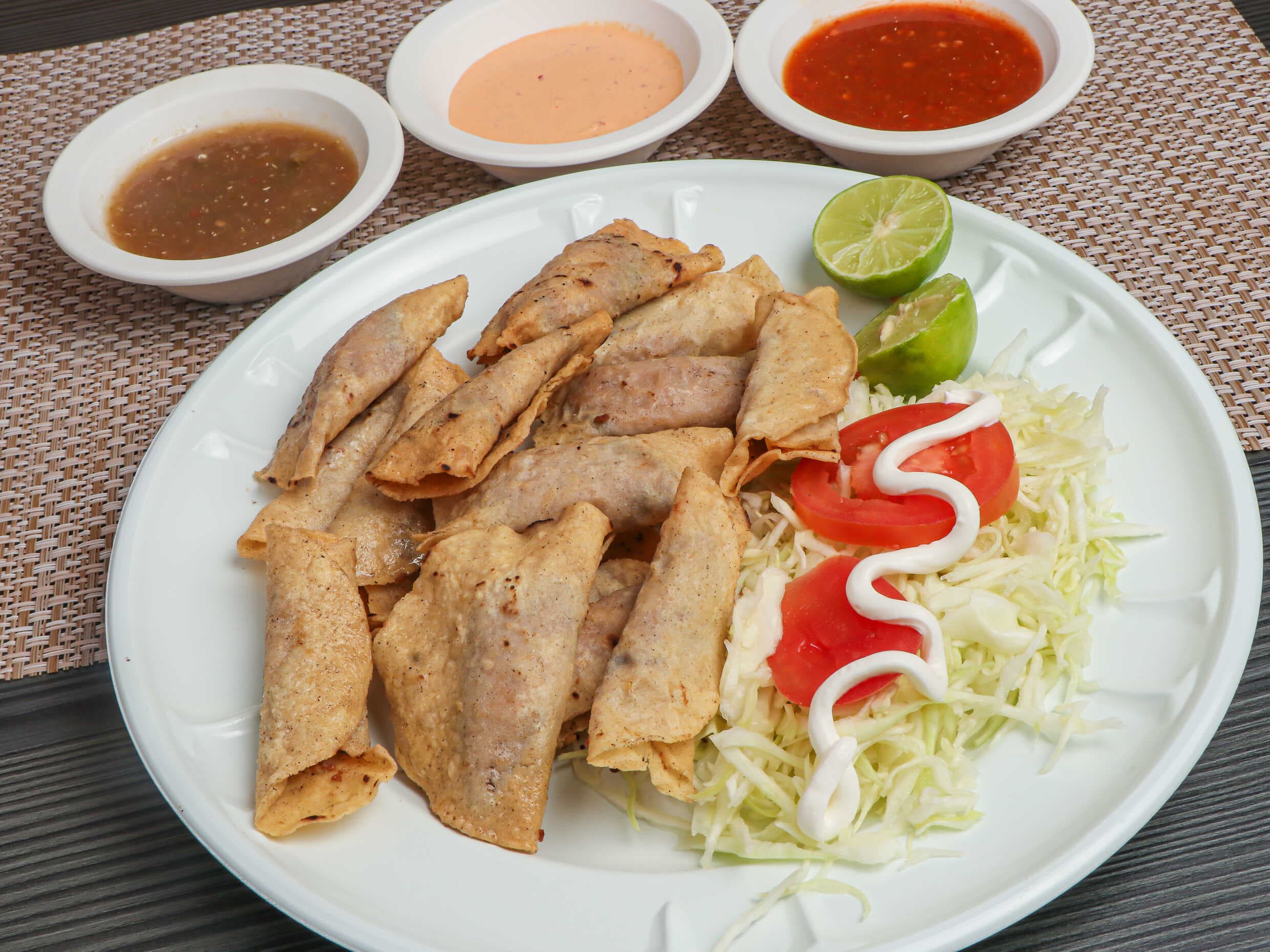 Taquitos Frijoles